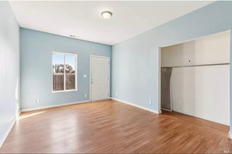 Building Photo - 507 Kings Way