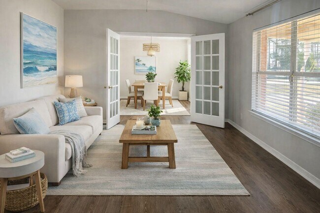 Building Photo - 7610 Manatee St