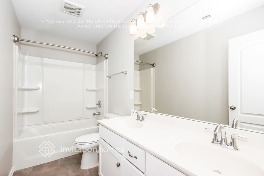 Building Photo - 148 Falls Cove Dr
