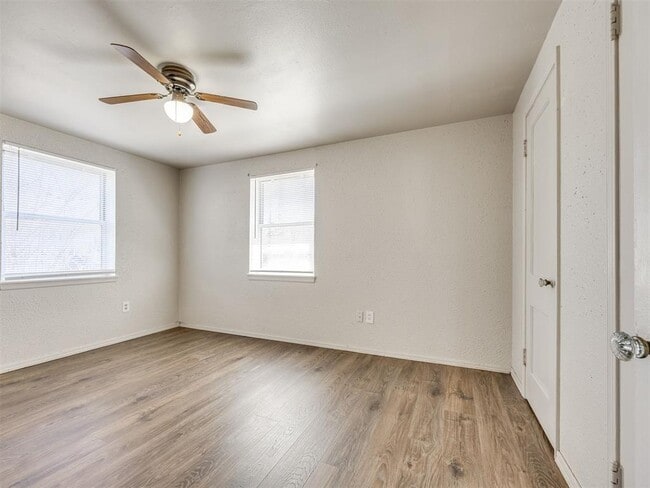 Building Photo - 3637 Firethorn Dr