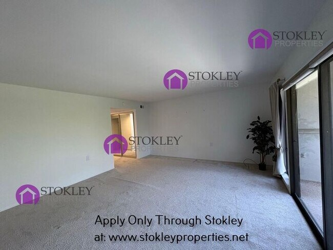 Building Photo - 1317 Canyonwood Ct
