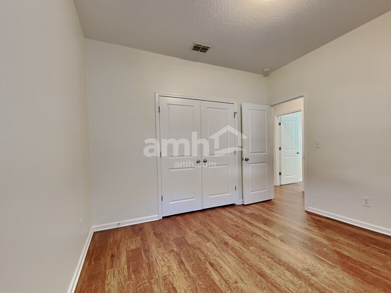 Building Photo - 8179 Radican Rd