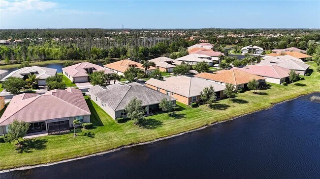 Building Photo - 15646 Aurora Lake Cir