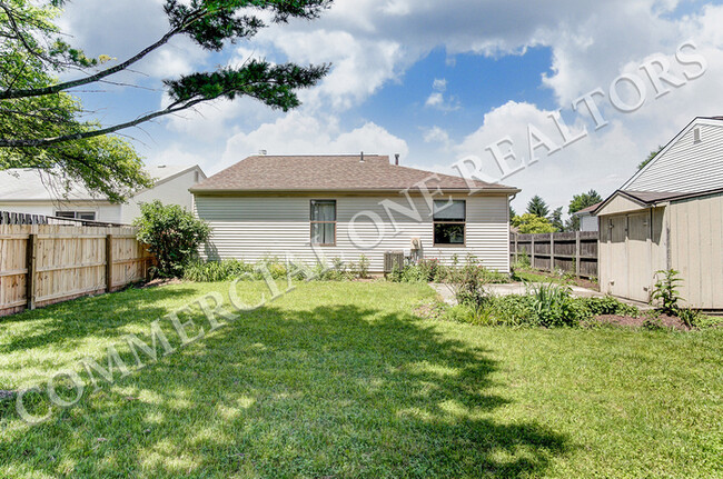 Building Photo - 3 Bedroom Home in Northwest Columbus