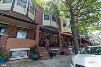 Building Photo - 417 S Ellwood Ave