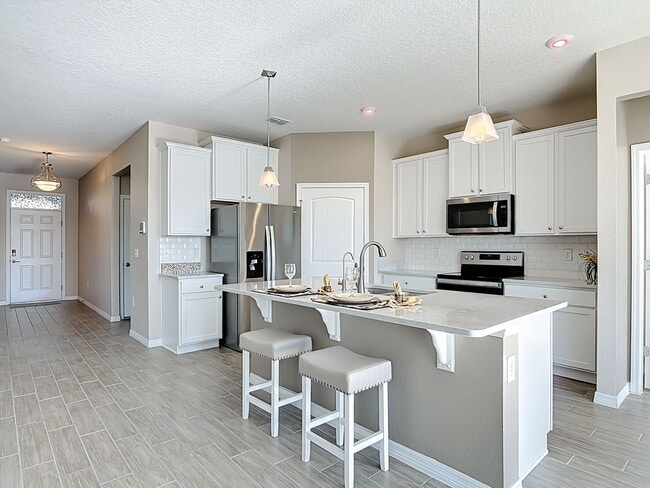 Building Photo - Beautiful Oak Leaf Preserve 3 Bedroom 2 Bathroom Smart Home