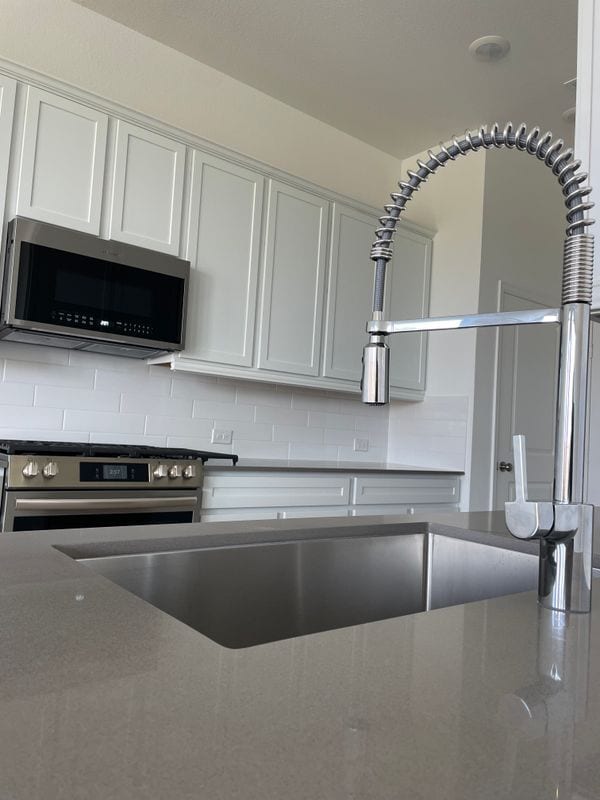Building Photo - 5531 Holly Hvn Ct