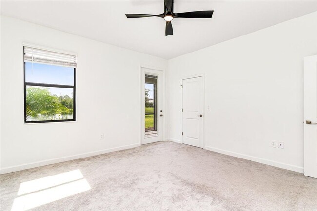 Building Photo - 4873 Seafoam Trl