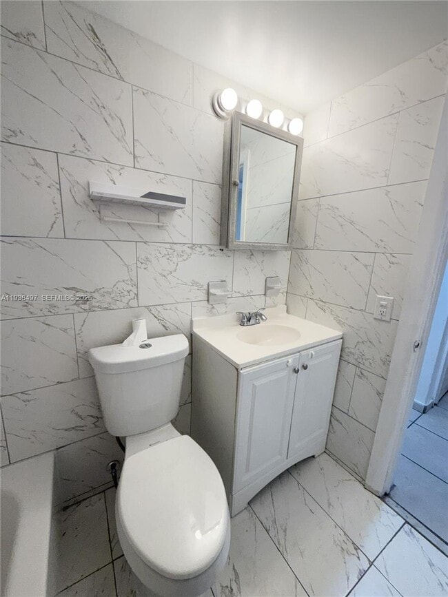 Building Photo - 1860 SW 22nd St