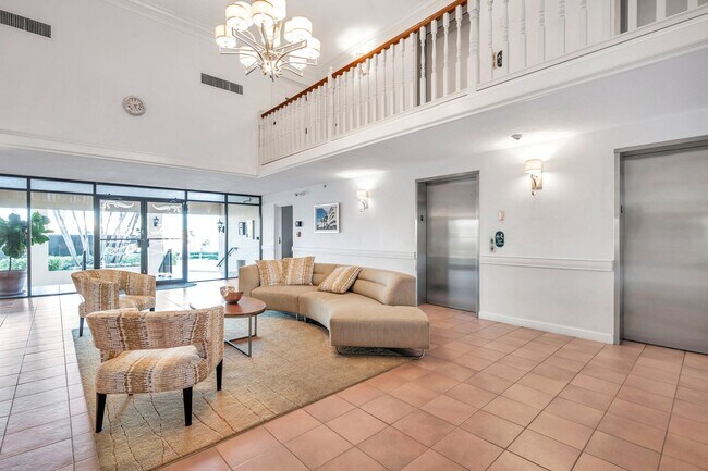 Building Photo - 6650 Sunset Way