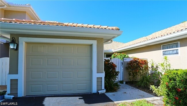 Building Photo - 402 Emerald Bay Cir