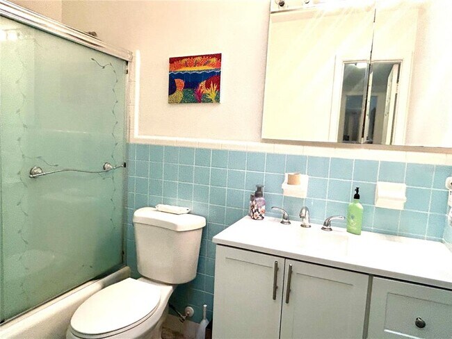 Building Photo - 4436 Loring Pl