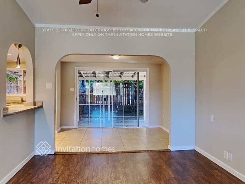 Building Photo - 3413 Lerwick Rd