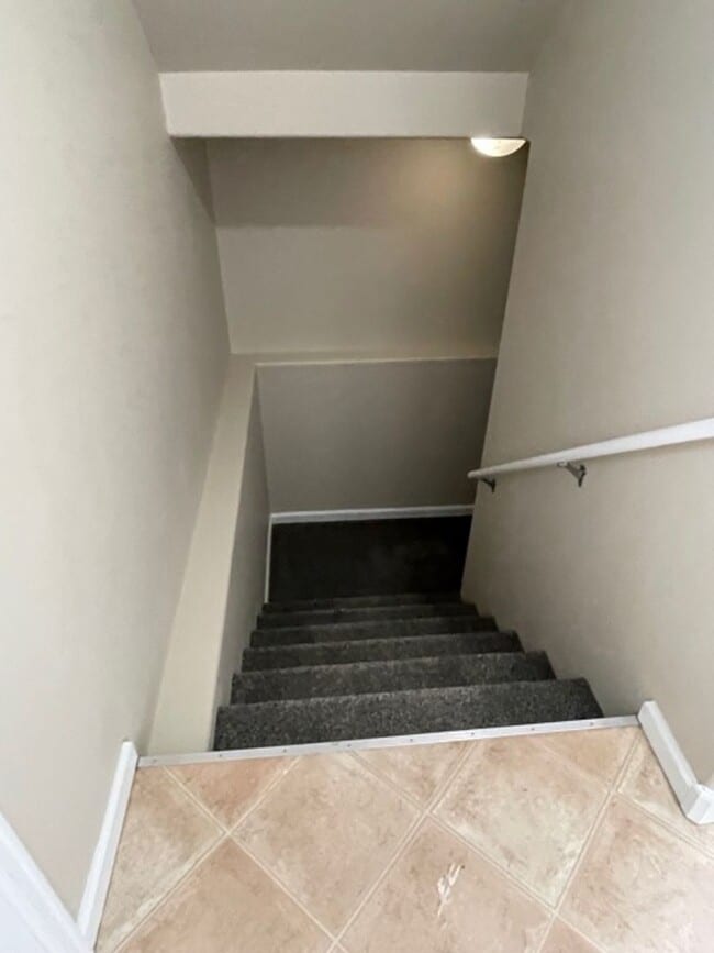 Building Photo - 3371 Chaparral Dr