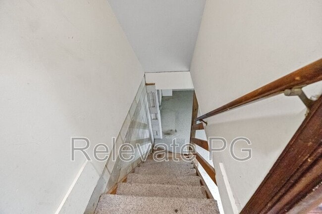 Building Photo - 12620 Thoreau Dr