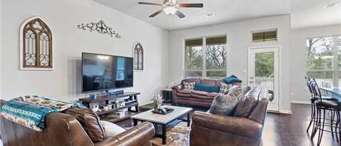 Building Photo - 1462 Kingsgate Dr