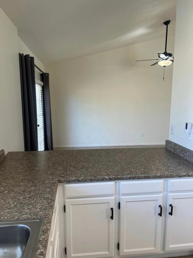 Building Photo - 3-bedroom , 2-bath remodeled home