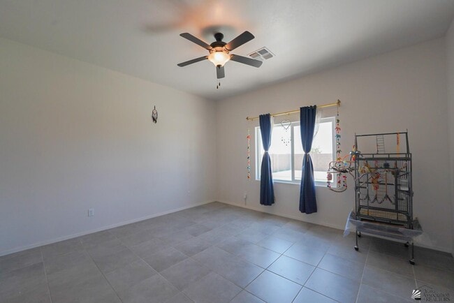 Building Photo - 3457 W 39th Ln