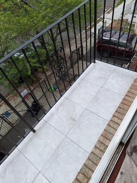 Building Photo - 138 22nd St