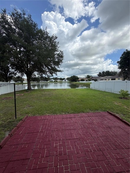 Building Photo - 31037 Baclan Dr