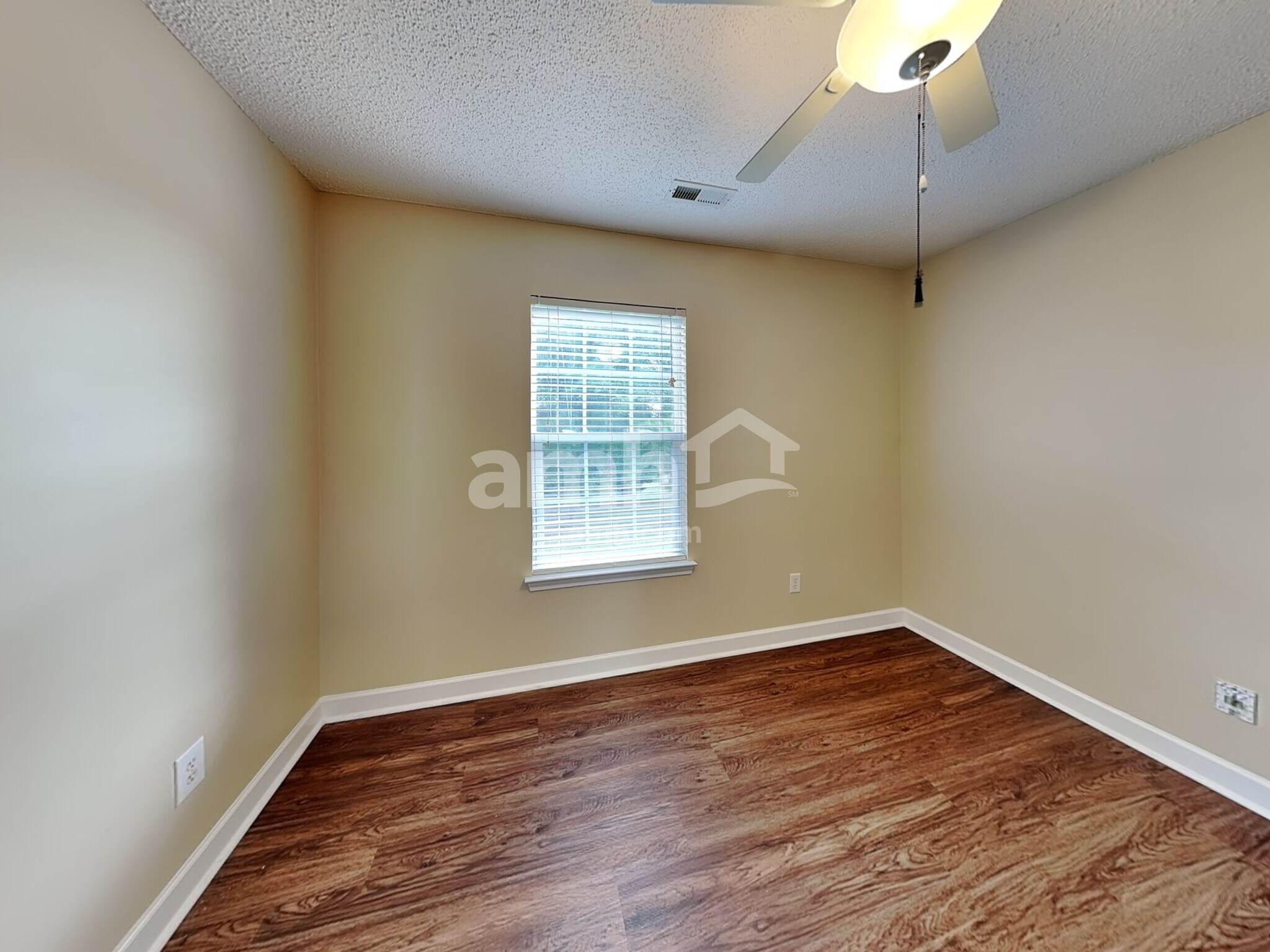 Building Photo - 4011 Cedarbark Dr