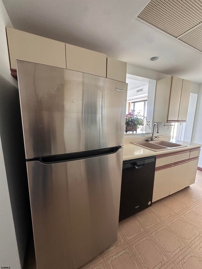 Building Photo - 3101 Boardwalk