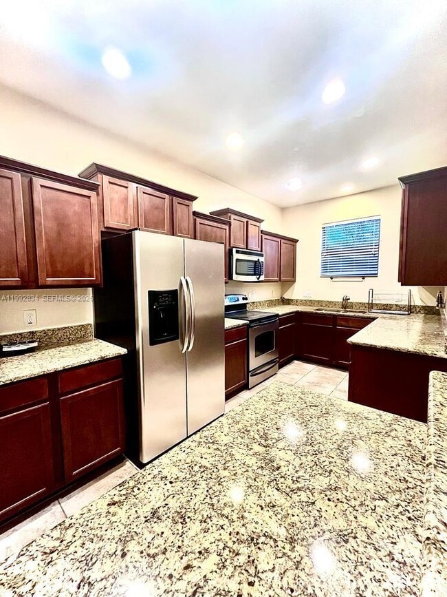 Building Photo - 3154 Rodrick Cir