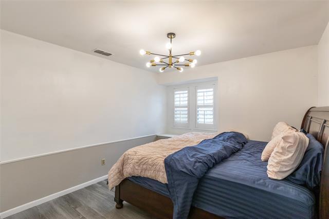 Building Photo - 857 Chaucer Dr
