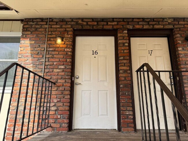 Building Photo - 5525 Jacksboro Pike