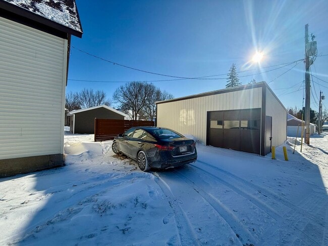 Building Photo - 4 Bed 1 Bath Single Family Home in Wausau