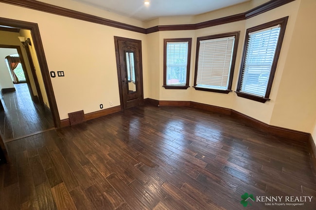 Building Photo - Charming Victorian 3 Bedroom Home in Colma