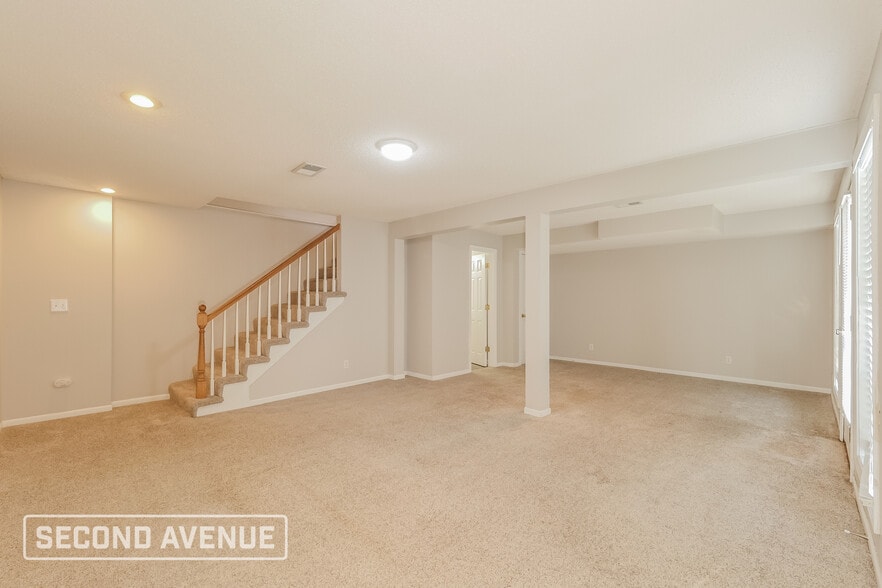 Building Photo - 300 NW 110th St