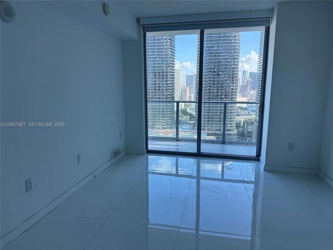Building Photo - 1100 S Miami Ave
