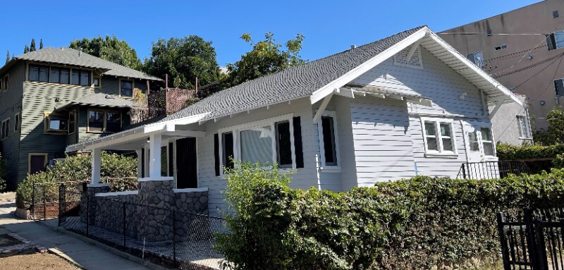 Building Photo - 2510 Elsinore St