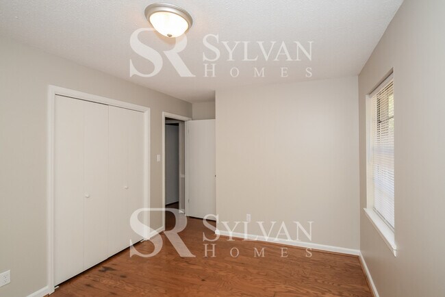 Building Photo - Everything you have been dreaming of is here. Lease today!