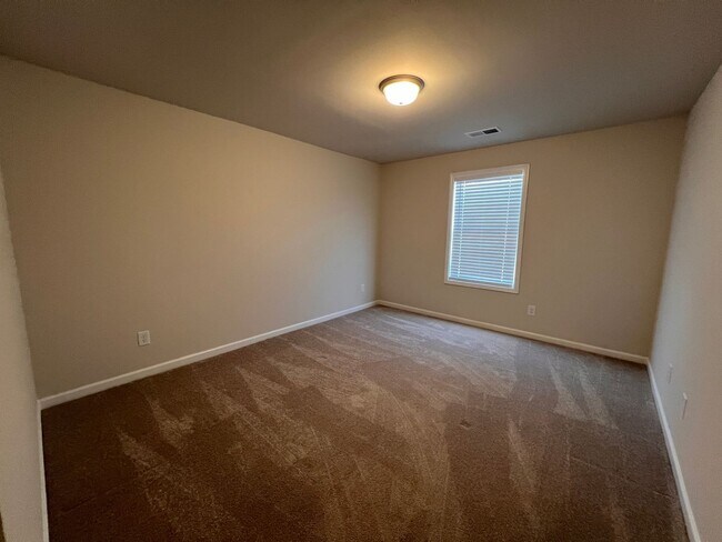 Building Photo - 6357 Whirlaway Rd
