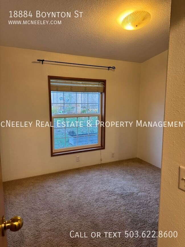 Building Photo - 18884 Boynton St