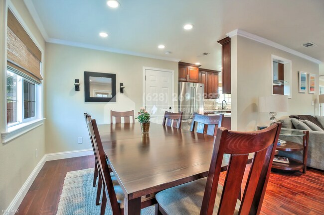 Building Photo - 3 br, 2 bath House - 7613 Canterbury Lane -