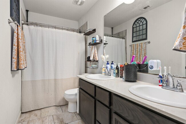 Building Photo - 12506 Cumberland Dr