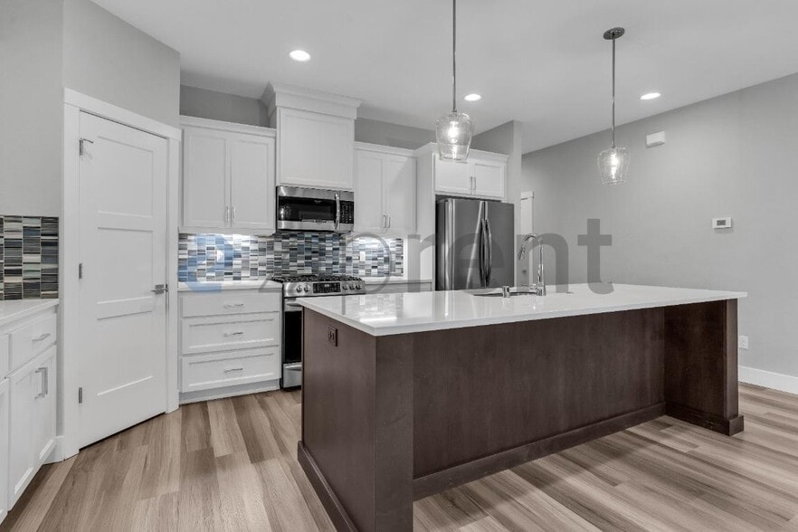 Building Photo - 12028 NE 108th St