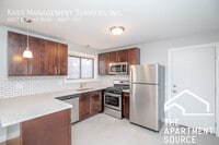 Building Photo - 6807 N Ridge Blvd