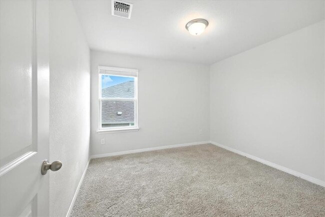 Building Photo - 104 Capella Wy
