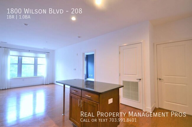 Building Photo - 1800 Wilson Blvd
