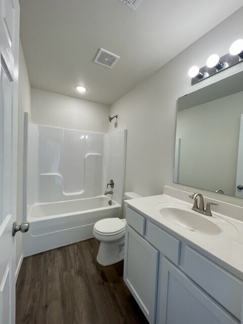 Building Photo - 1620 Eveningshade Ln