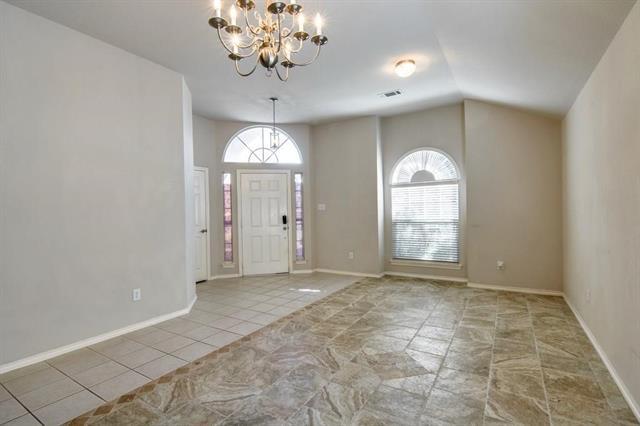Building Photo - 5817 Ozark Dr