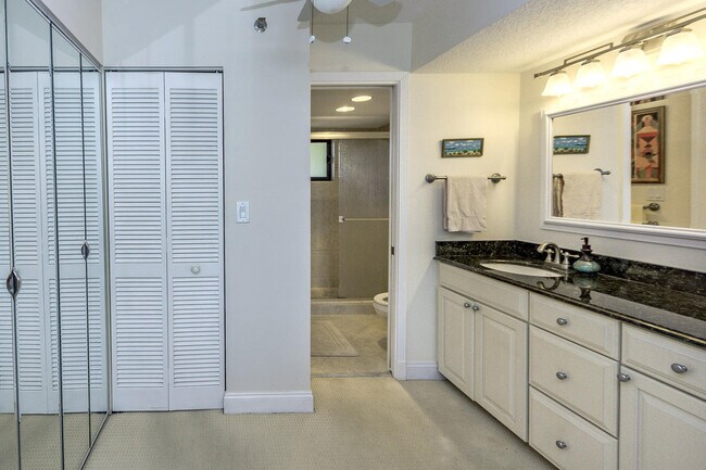 Building Photo - 400 Ocean Trail Way