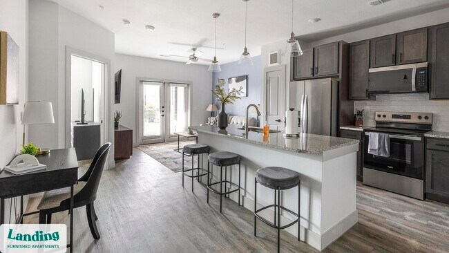 Building Photo - 3351 Walton Dr