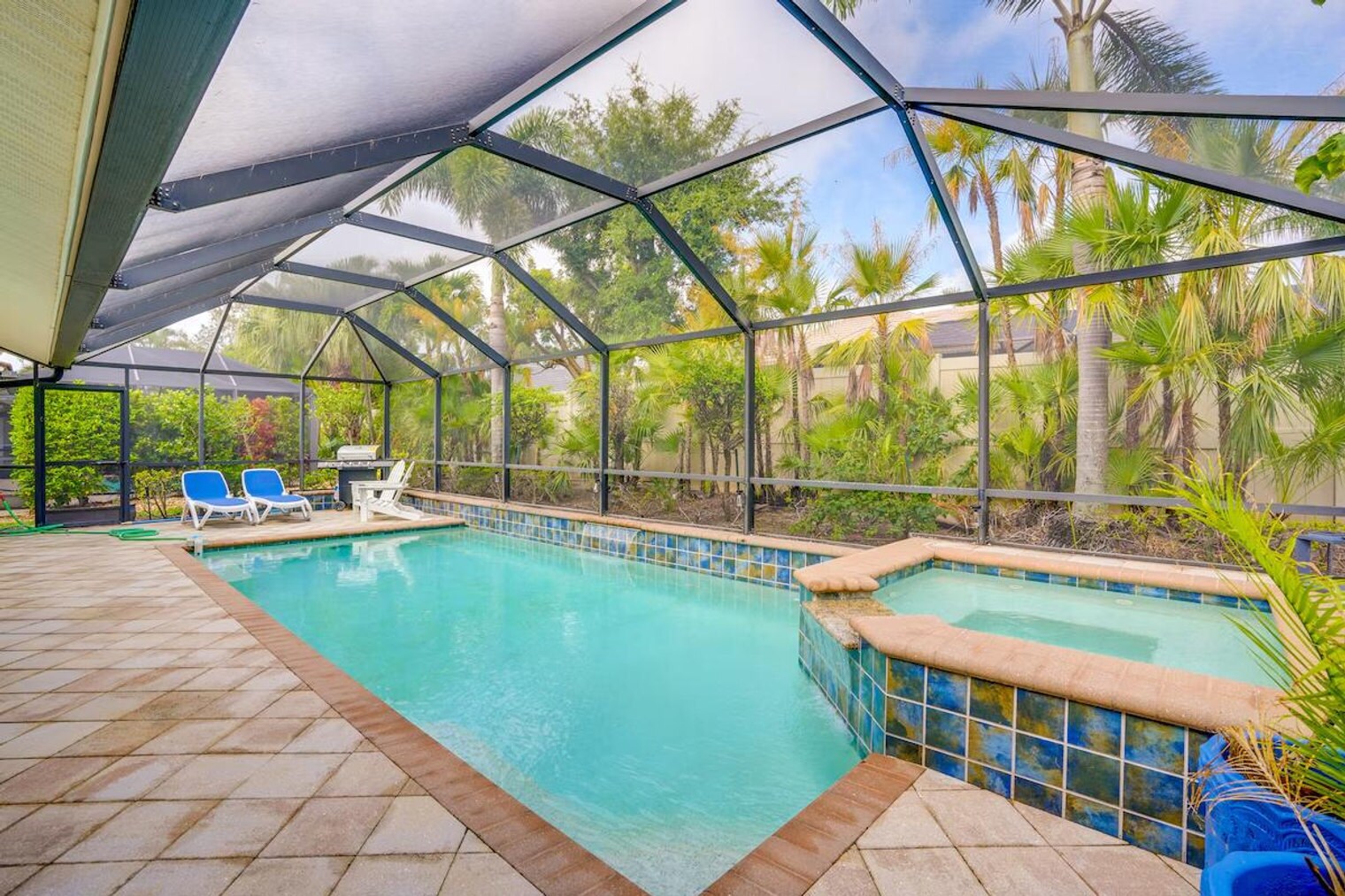 Building Photo - 16168 Kelly Woods Dr