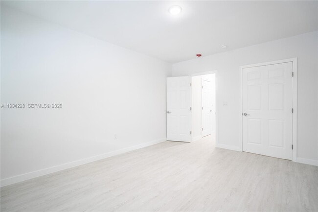 Building Photo - 1185 98th St