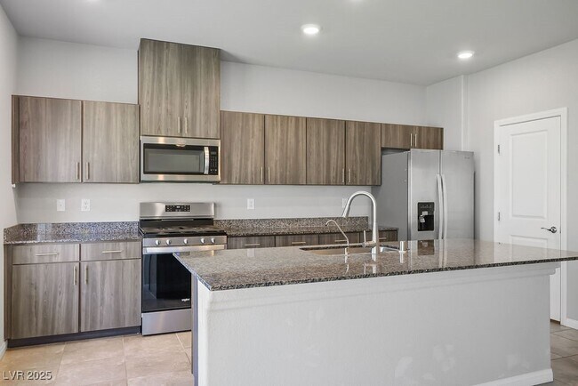Building Photo - 9648 Spyglass Run Ave